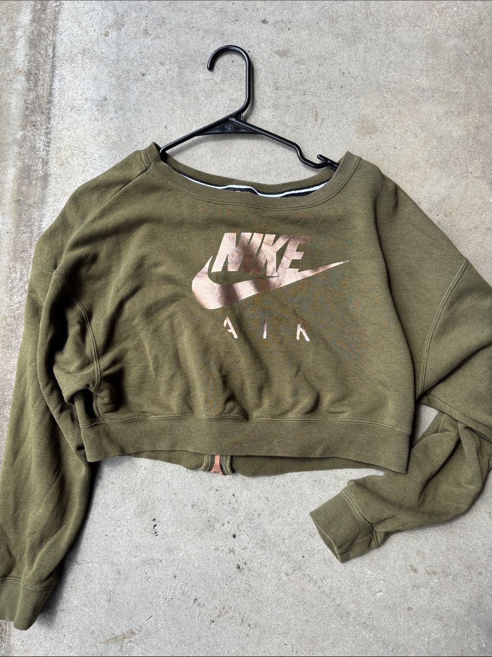 Nike Olive Cropped Sweatshirt with Rose Gold Logo
